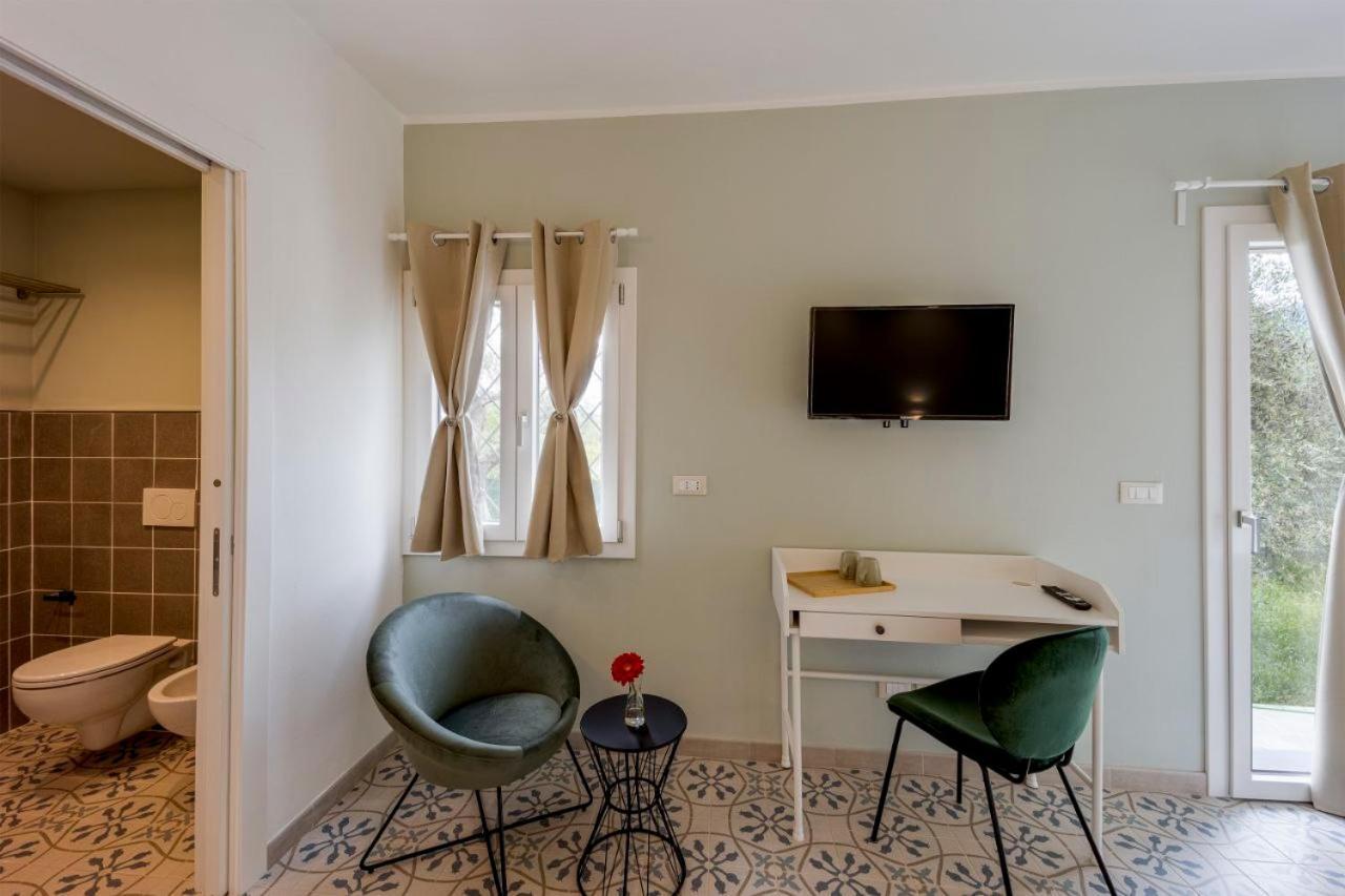 Gli Ulivi Rooms And Breakfast Marina dʼMarina dʼAndora Buitenkant foto